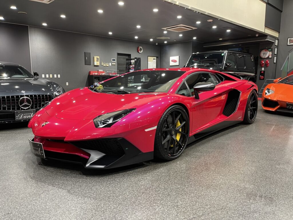 Lamborghini ベンツ ポルシェ フェラーリ ベントレー Bmwなどの輸入車 中古車 新車 販売ならダンク Dank Amg ロリンザー等のカスタム制作 埼玉県さいたま市 Lamborghini ベンツ ポルシェ フェラーリ ベントレー Bmwなどの輸入車 中古車 新車 販売ならダンク Dank Amg ロリンザー等のカスタム制作 埼玉県さいたま市